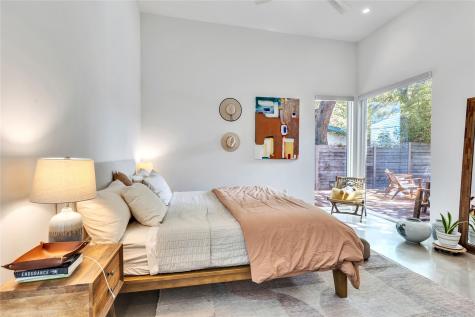 506 Powell Circle Austin TX 78704