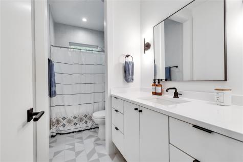 506 Powell Circle Austin TX 78704