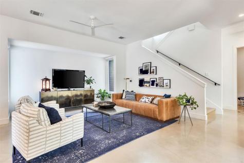506 Powell Circle Austin TX 78704