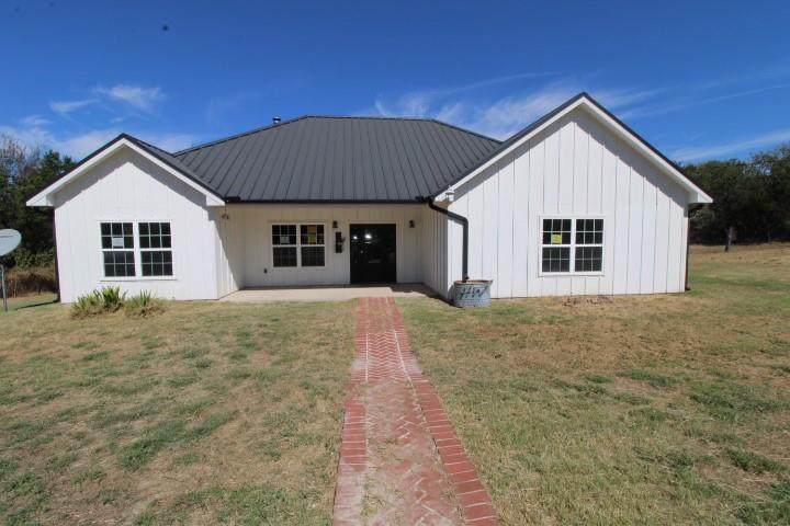 536 E Third Street Hico TX 76457