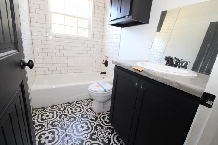 536 E Third Street Hico TX 76457