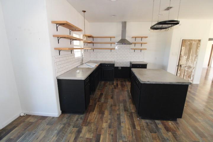 536 E Third Street Hico TX 76457