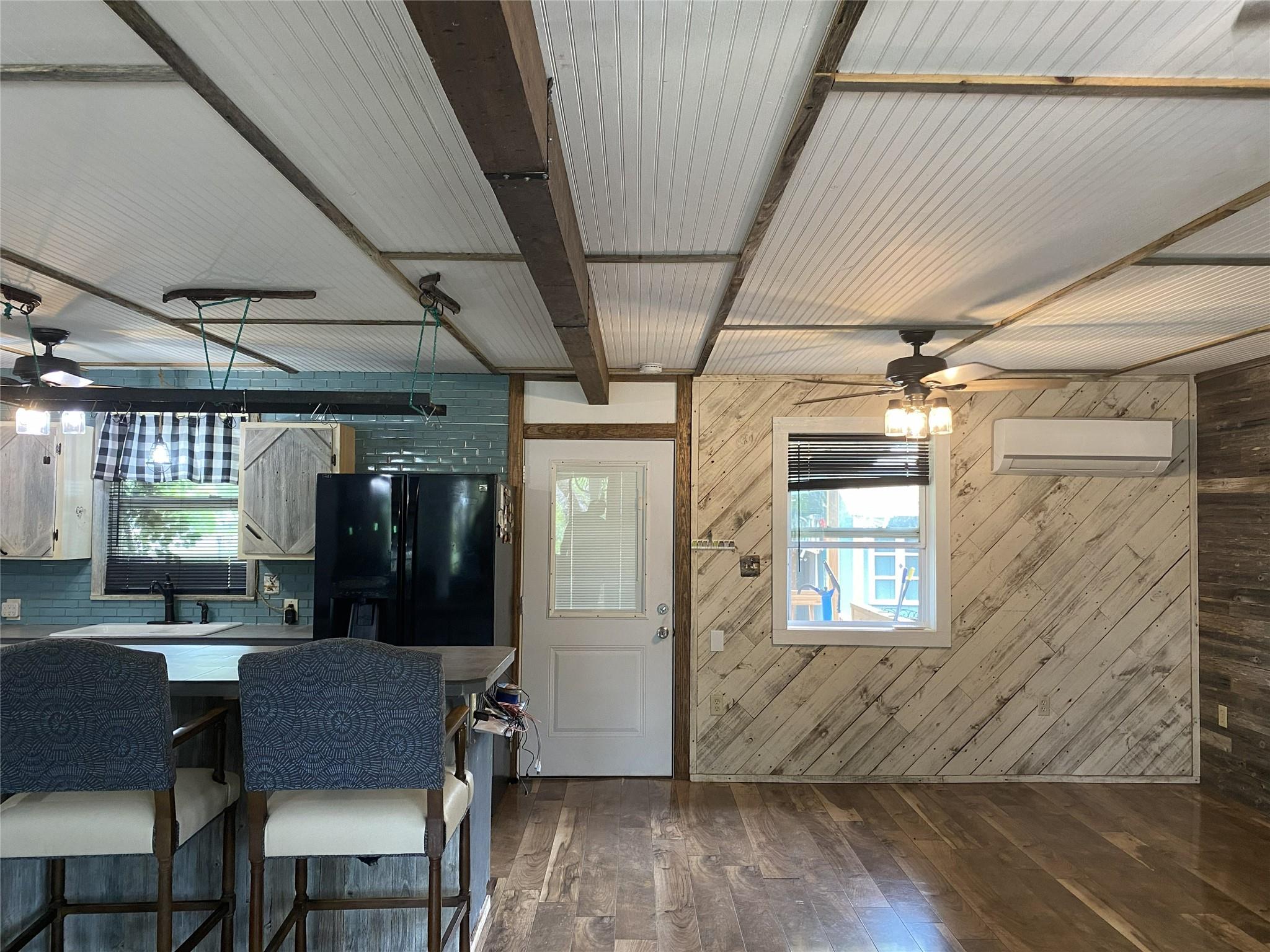 301 E Castlebriar Drive Marble Falls TX 78654