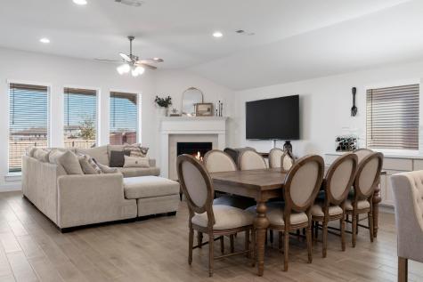 142 Palo Pinto Bend Bastrop TX 78602