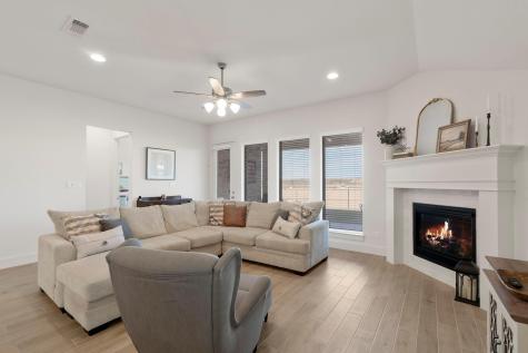 142 Palo Pinto Bend Bastrop TX 78602