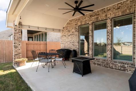 142 Palo Pinto Bend Bastrop TX 78602