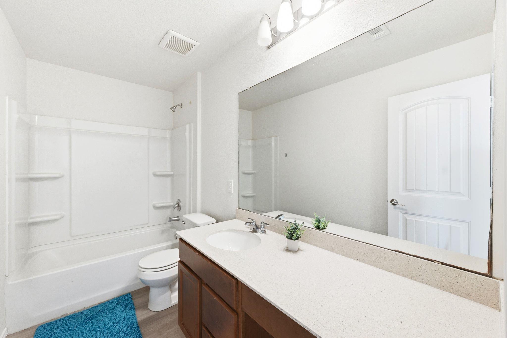 112 W Point Way Elgin TX 78621