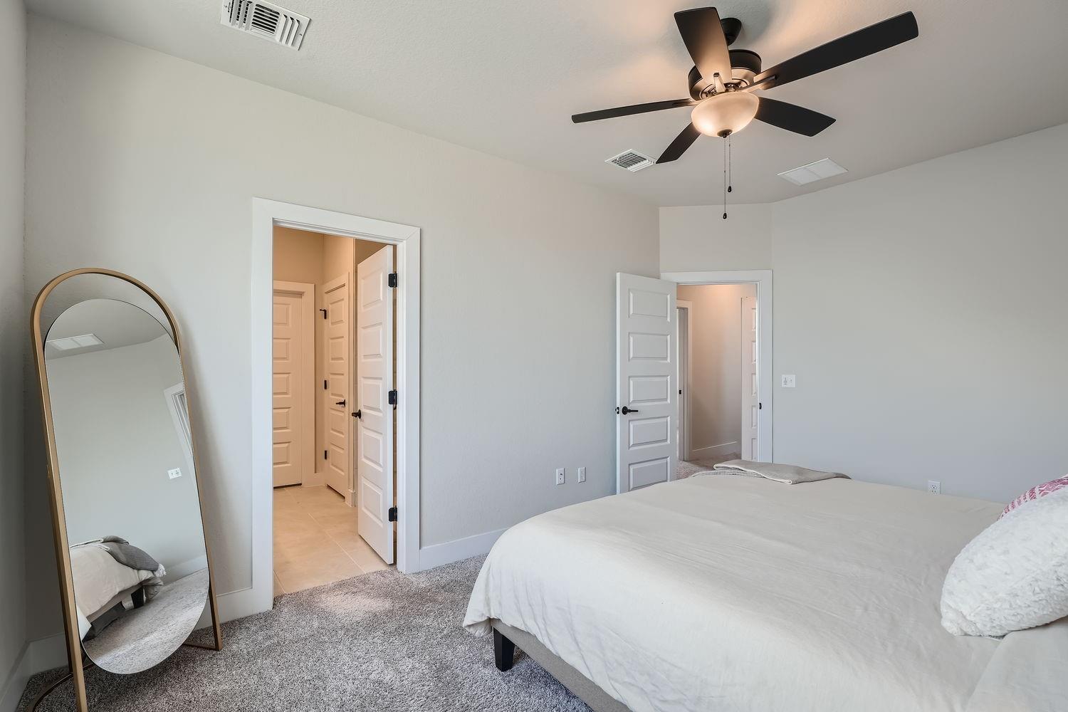 8319 Laughlin Lane Austin TX 78744