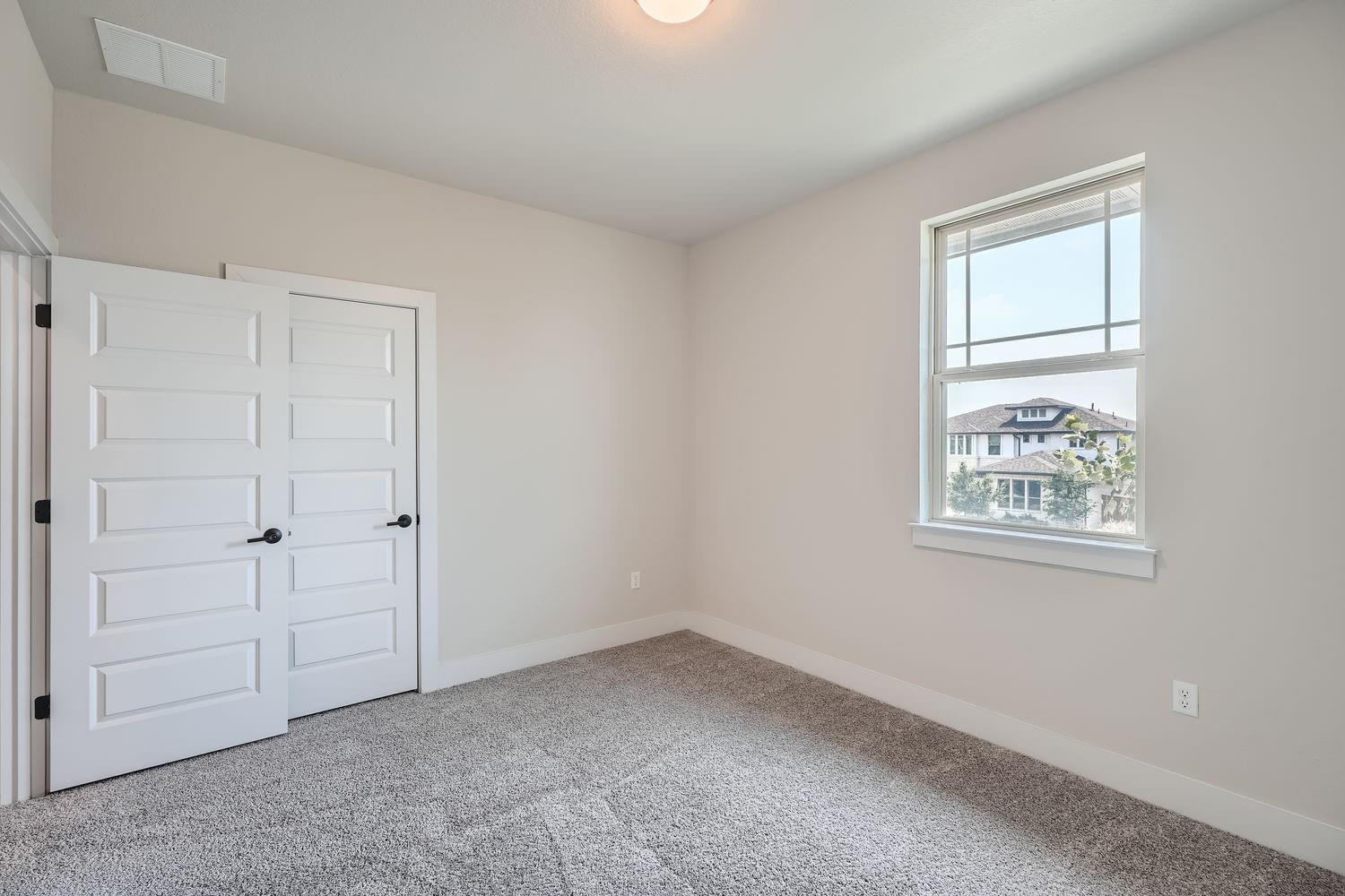 8319 Laughlin Lane Austin TX 78744