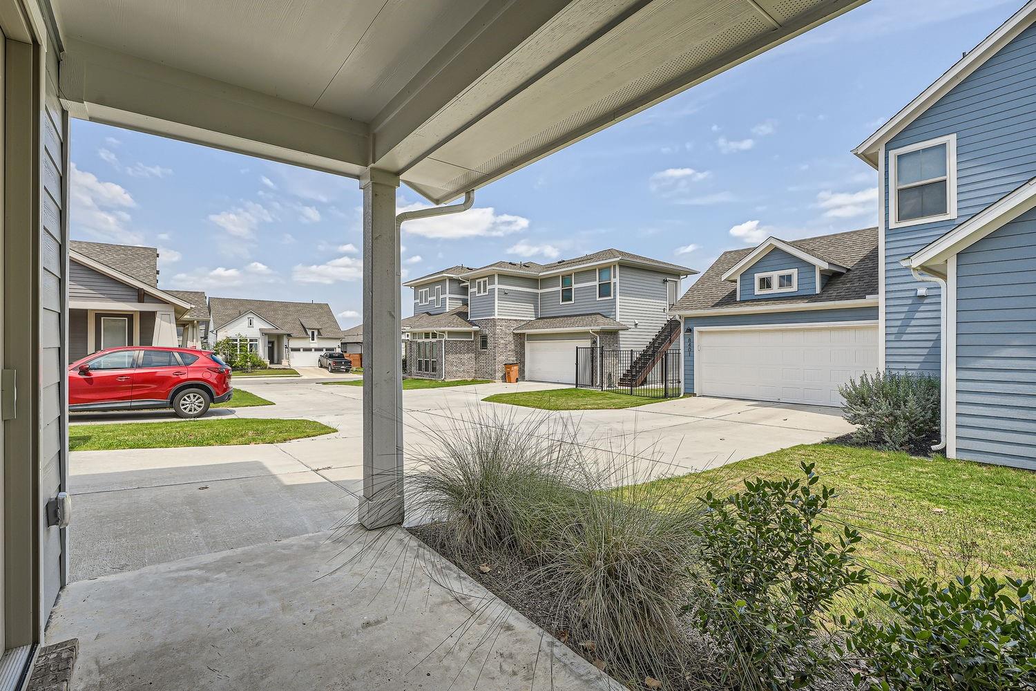 8319 Laughlin Lane Austin TX 78744
