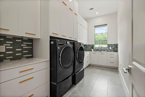 10211 Thistle Ridge Austin TX 78733