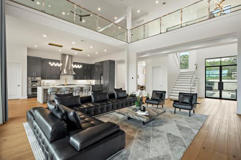 10211 Thistle Ridge Austin TX 78733