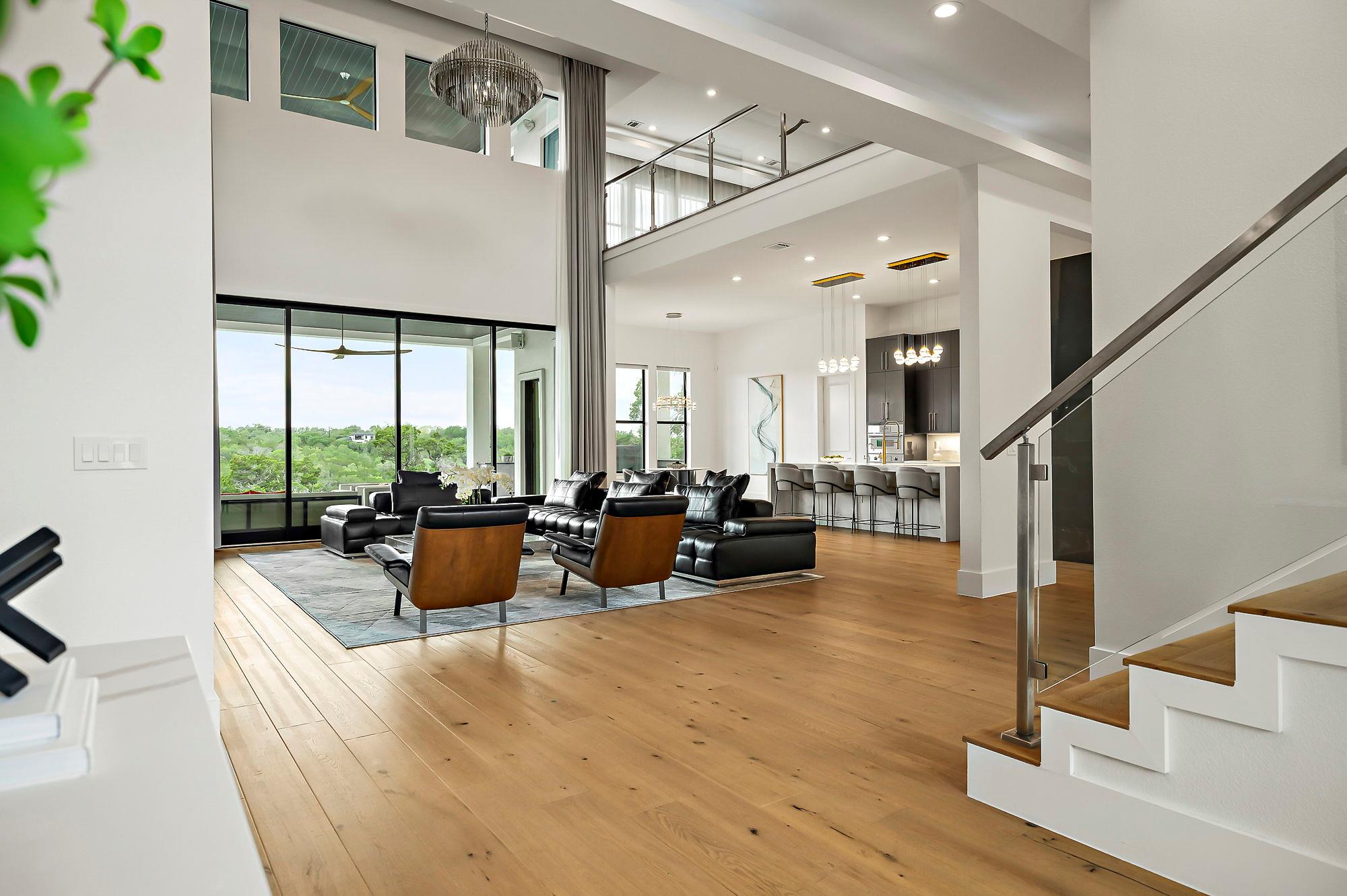 10211 Thistle Ridge Austin TX 78733