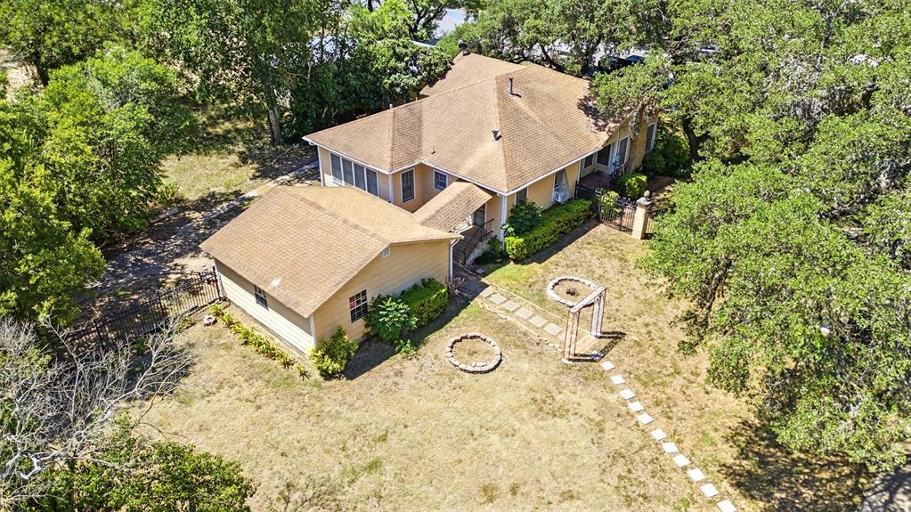 514 S Main Street Lockhart TX 78644