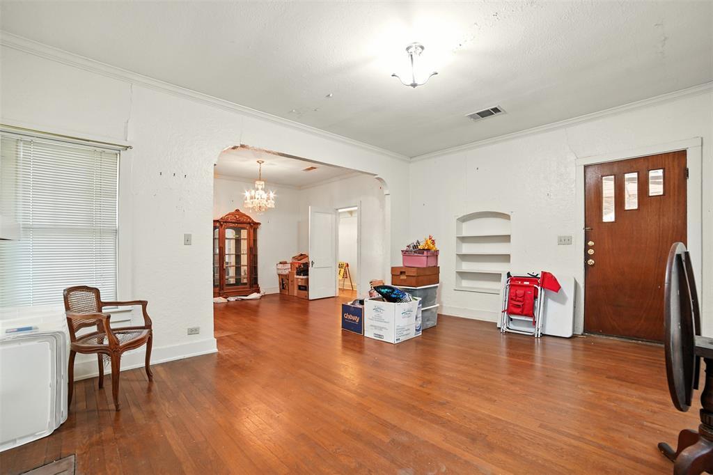 514 S Main Street Lockhart TX 78644