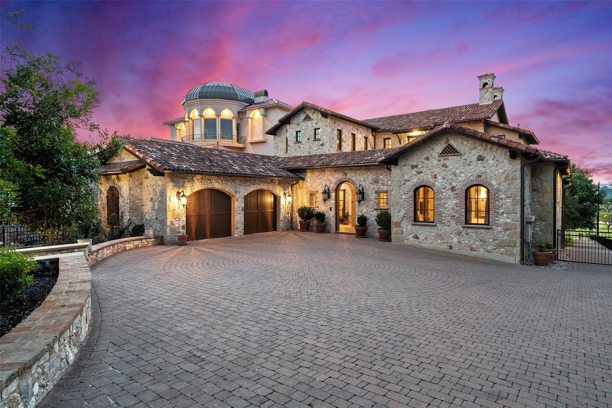 16714 Forest Way Austin TX 78734