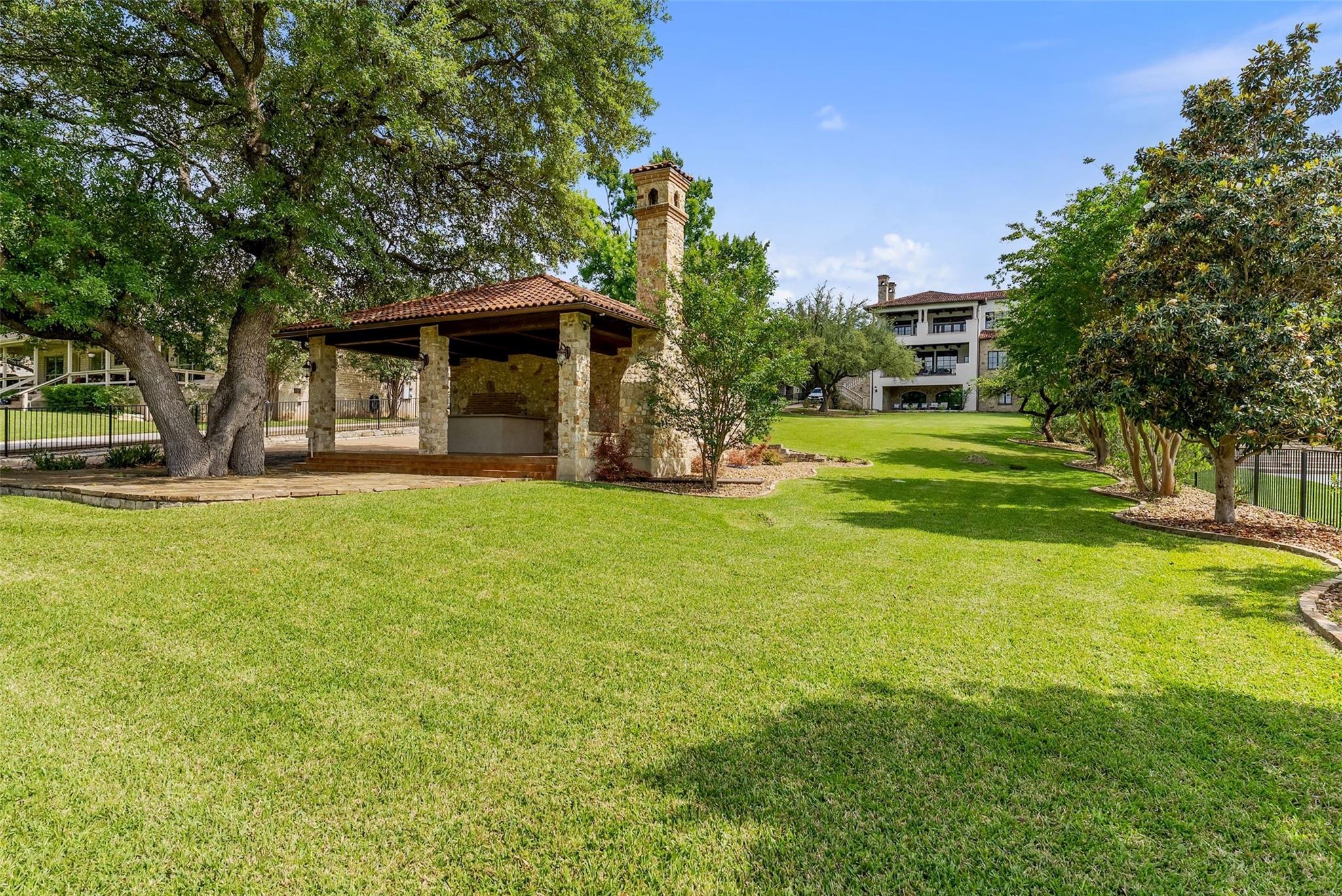 16714 Forest Way Austin TX 78734