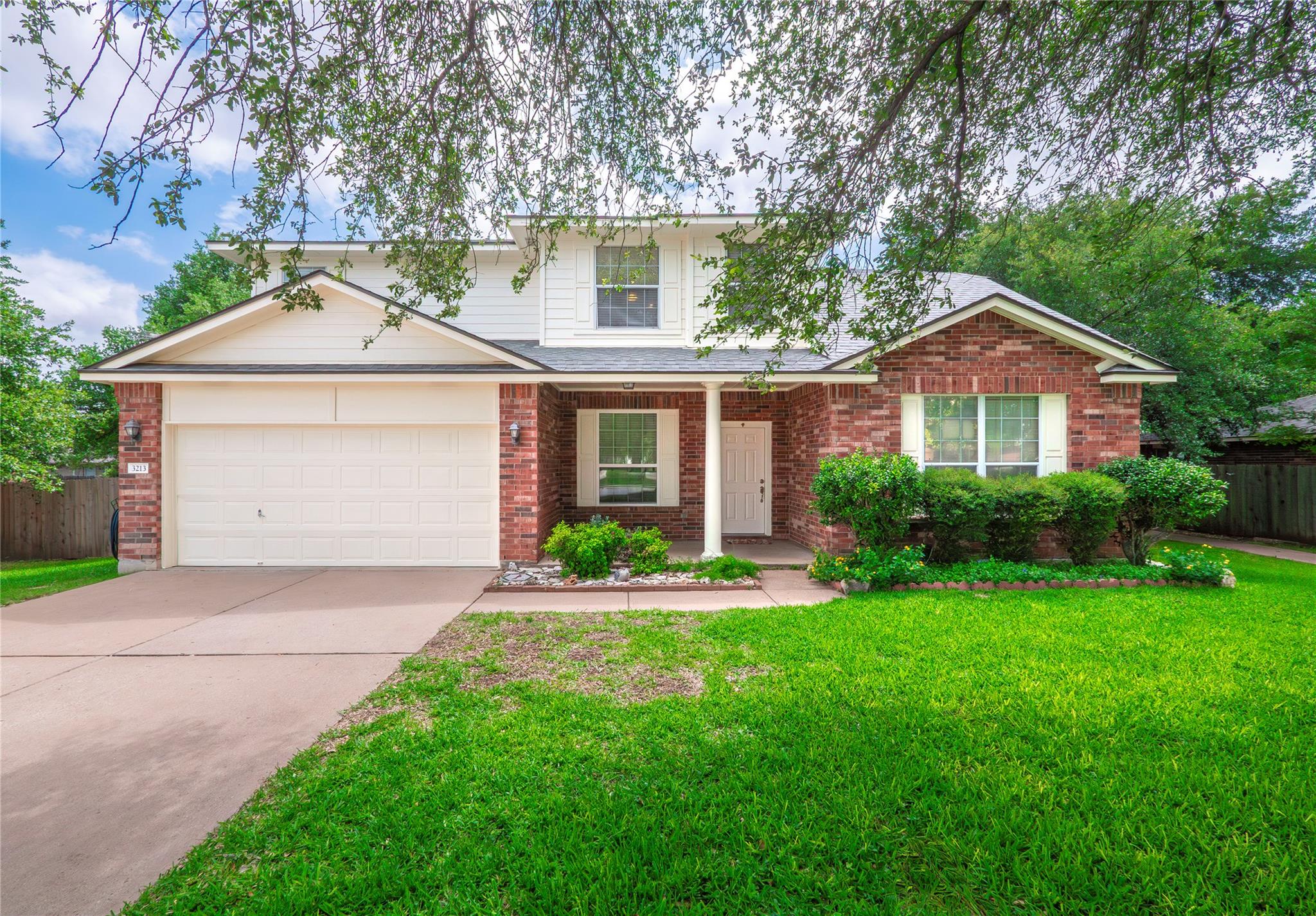 3213 Foothills Trail Round Rock TX 78681