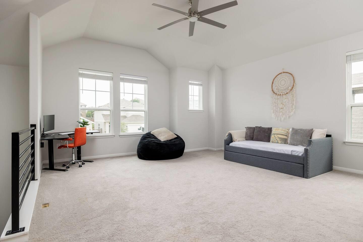 10221 Forest Grove Drive Austin TX 78747