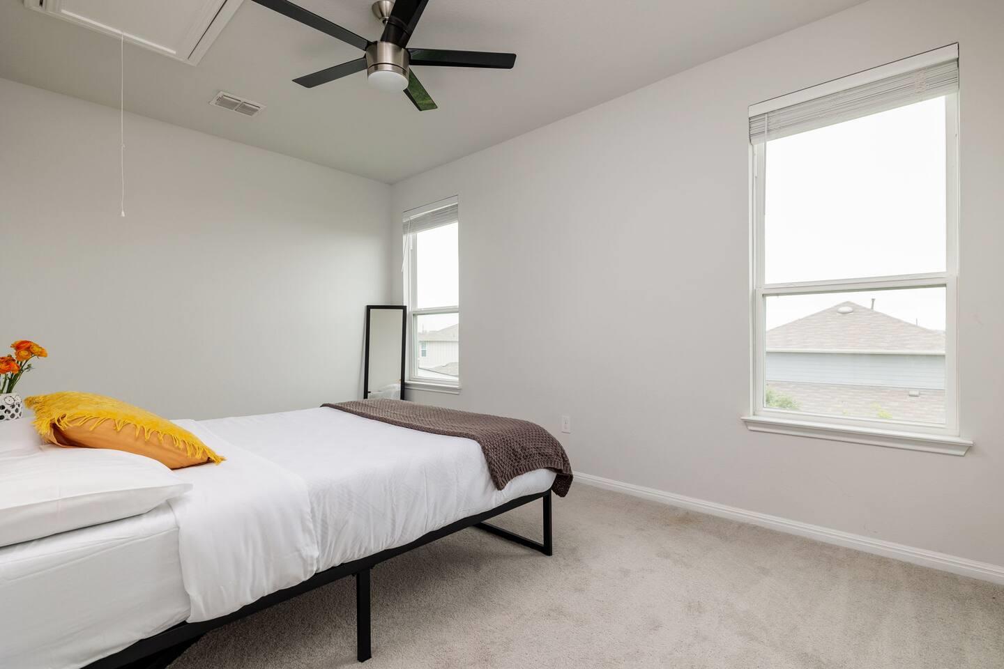 10221 Forest Grove Drive Austin TX 78747