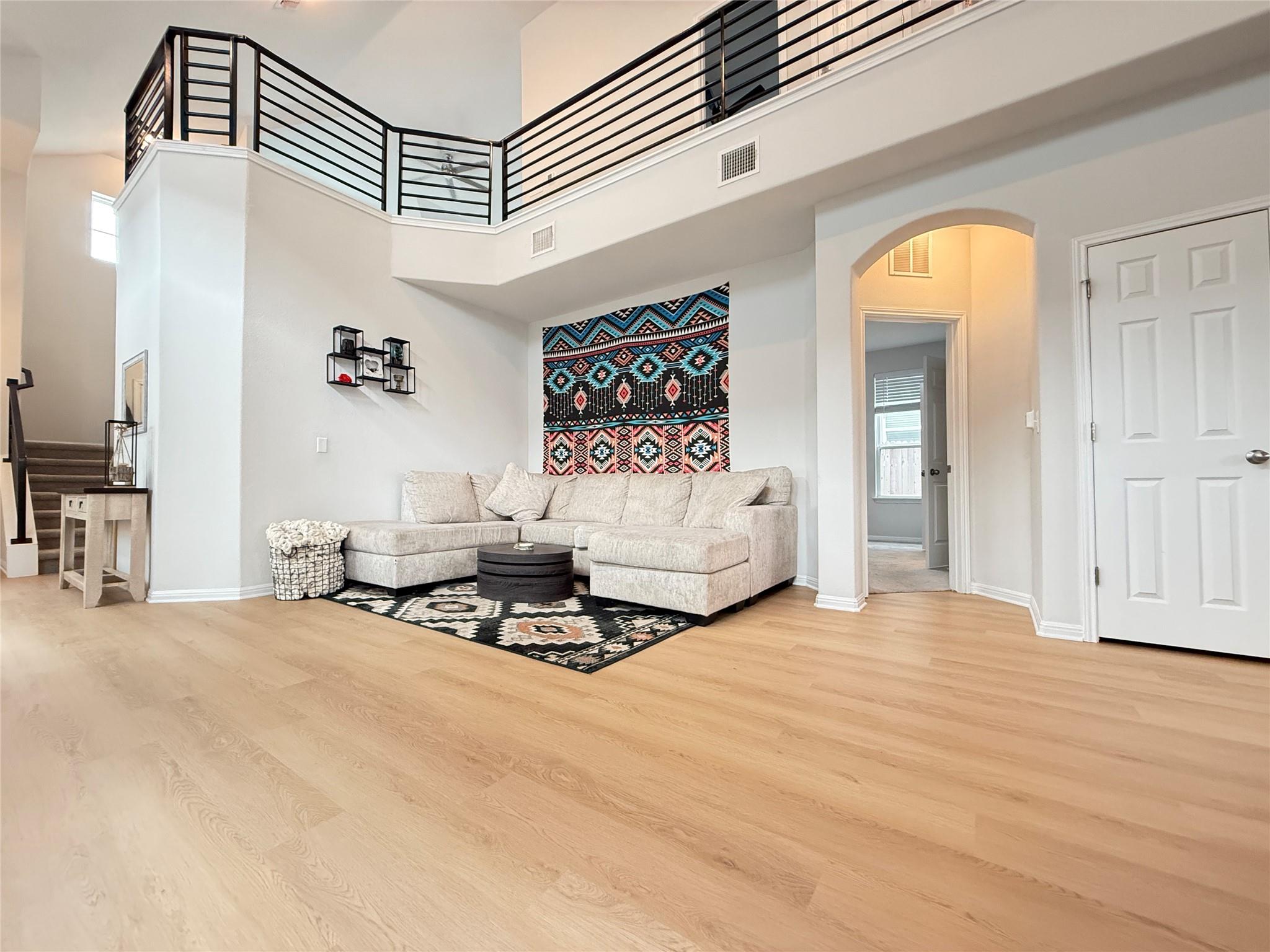 10221 Forest Grove Drive Austin TX 78747