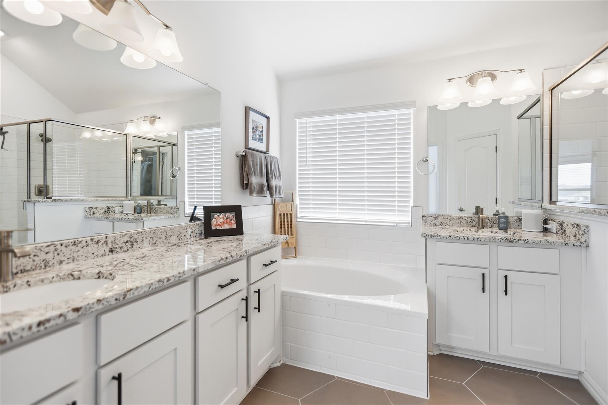 544 Cherrystone Loop Buda TX 78610