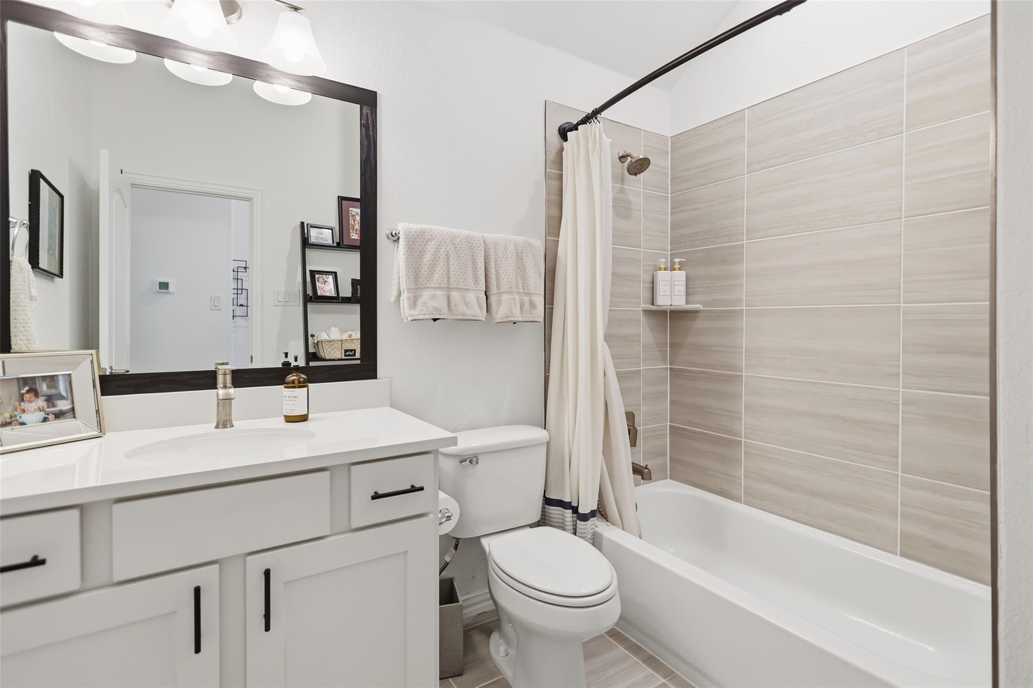 544 Cherrystone Loop Buda TX 78610