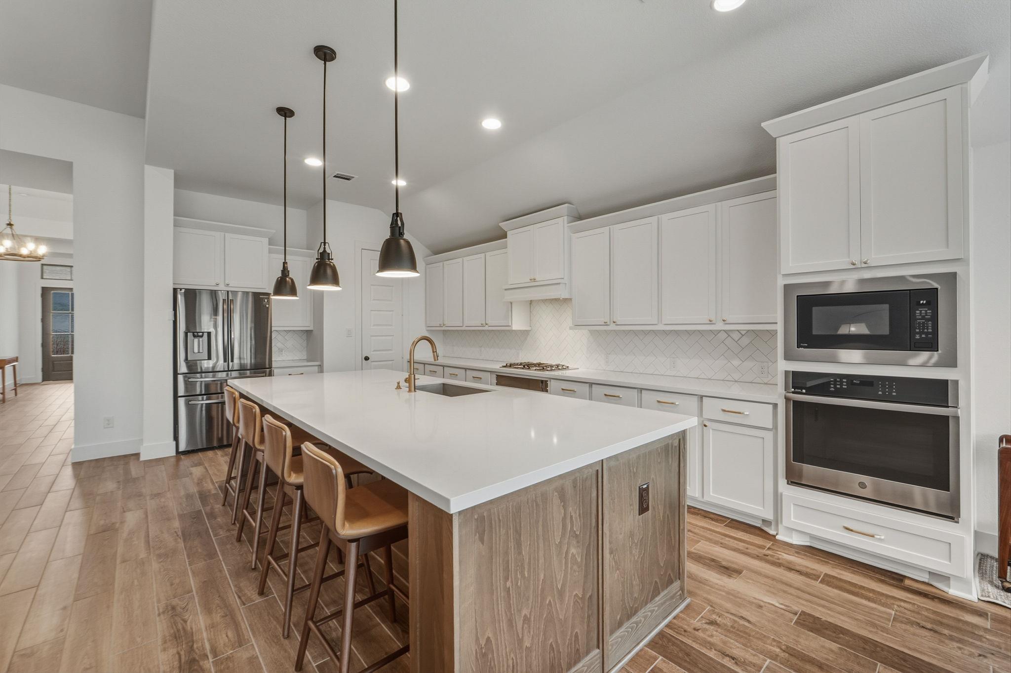 283 Painted Creek Way Kyle TX 78640