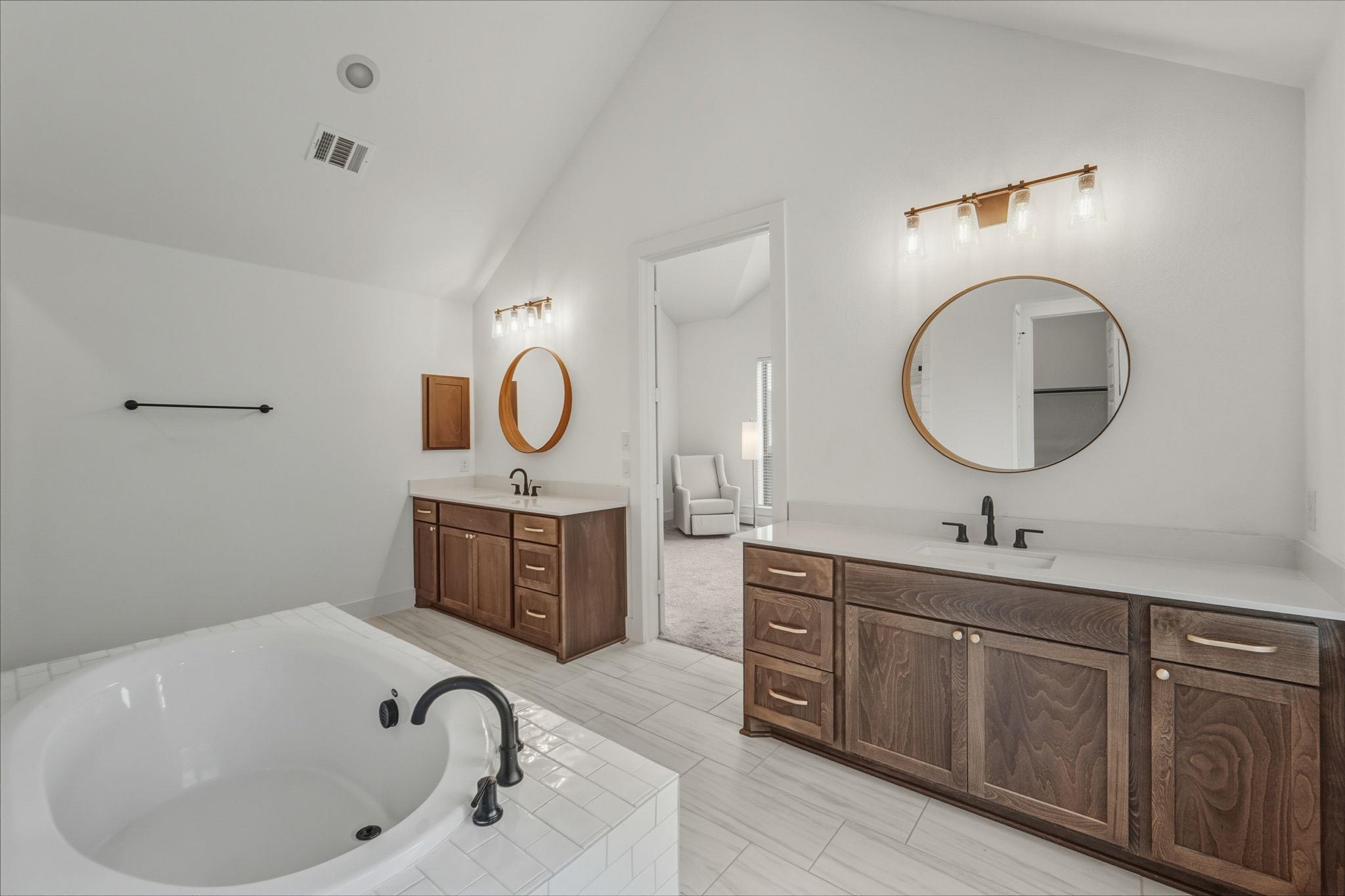 283 Painted Creek Way Kyle TX 78640