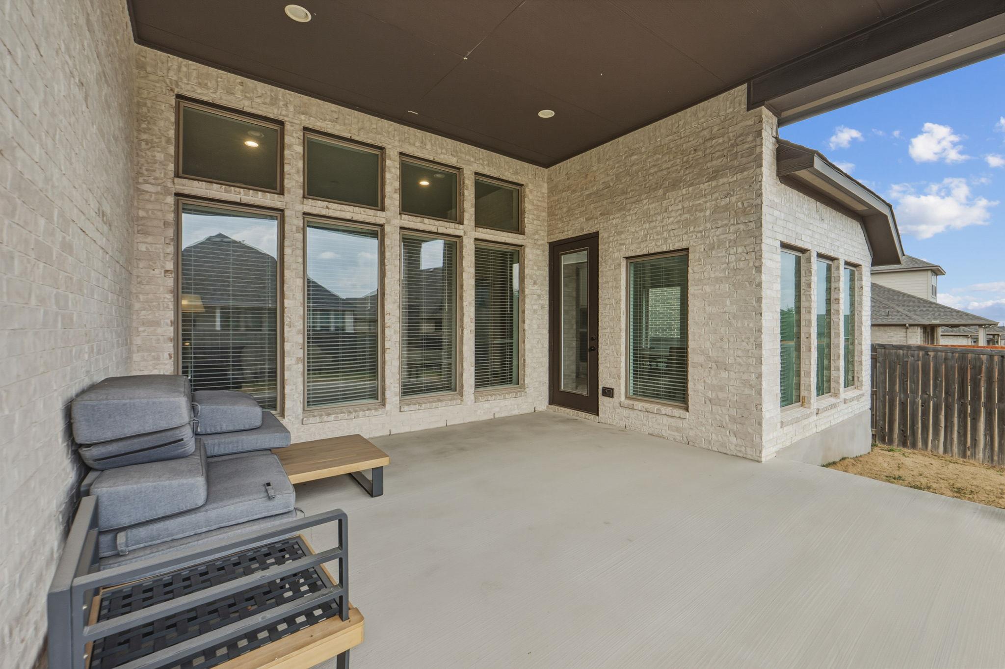 283 Painted Creek Way Kyle TX 78640