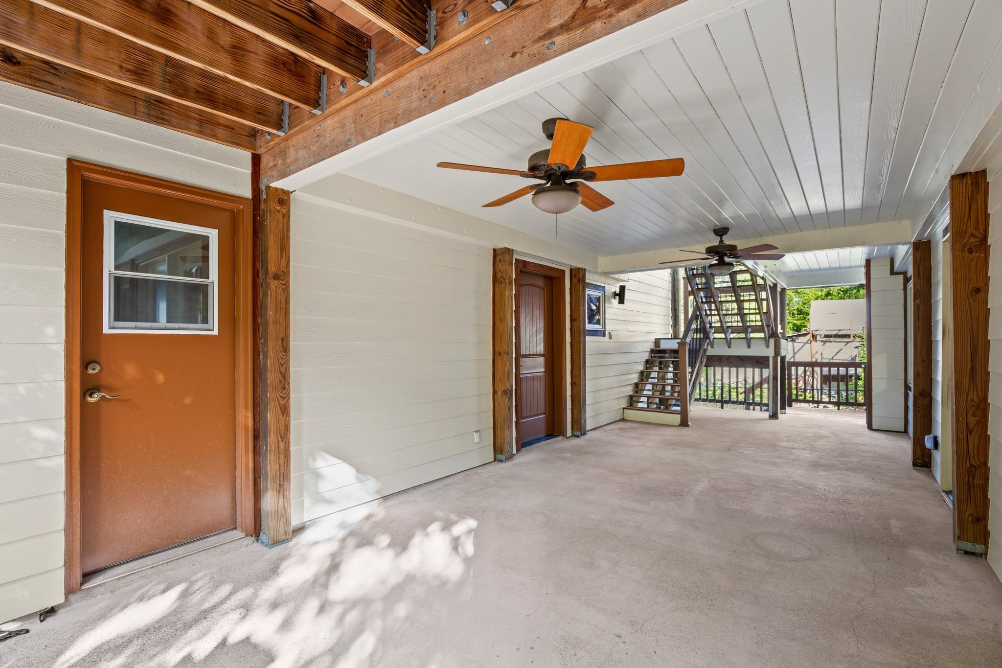 913 Taulbee Lane Austin TX 78757