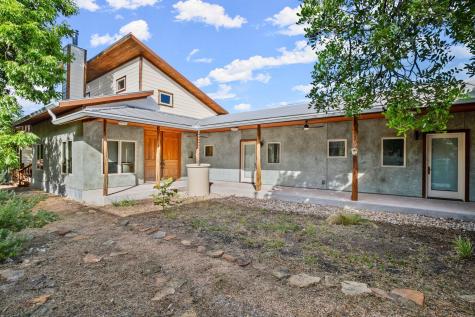 913 Taulbee Lane Austin TX 78757