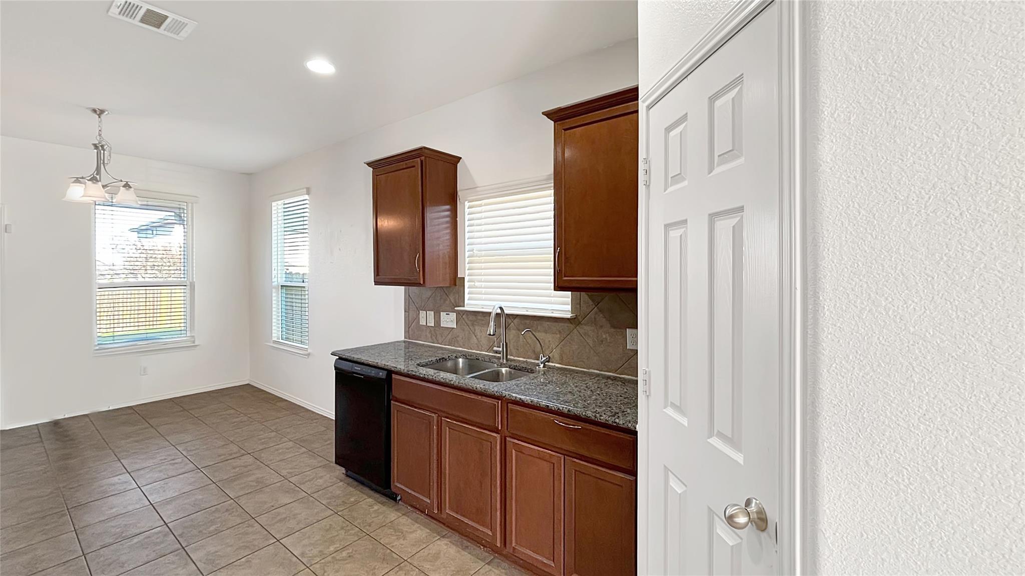 133 S Langtry Lane Jarrell TX 76537