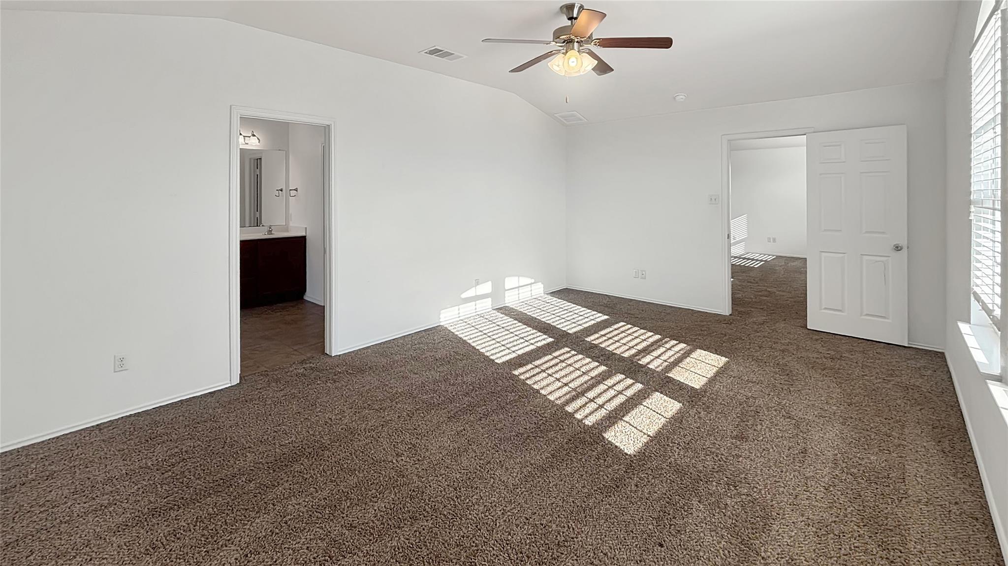 133 S Langtry Lane Jarrell TX 76537