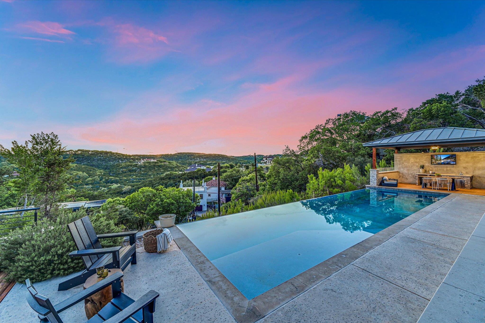 5304 Scenic View Drive Austin TX 78746