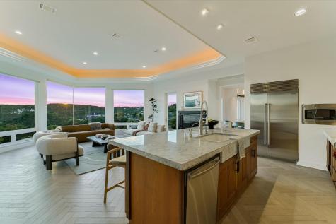 5304 Scenic View Drive Austin TX 78746