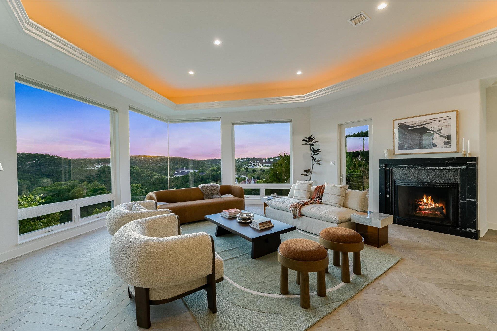 5304 Scenic View Drive Austin TX 78746