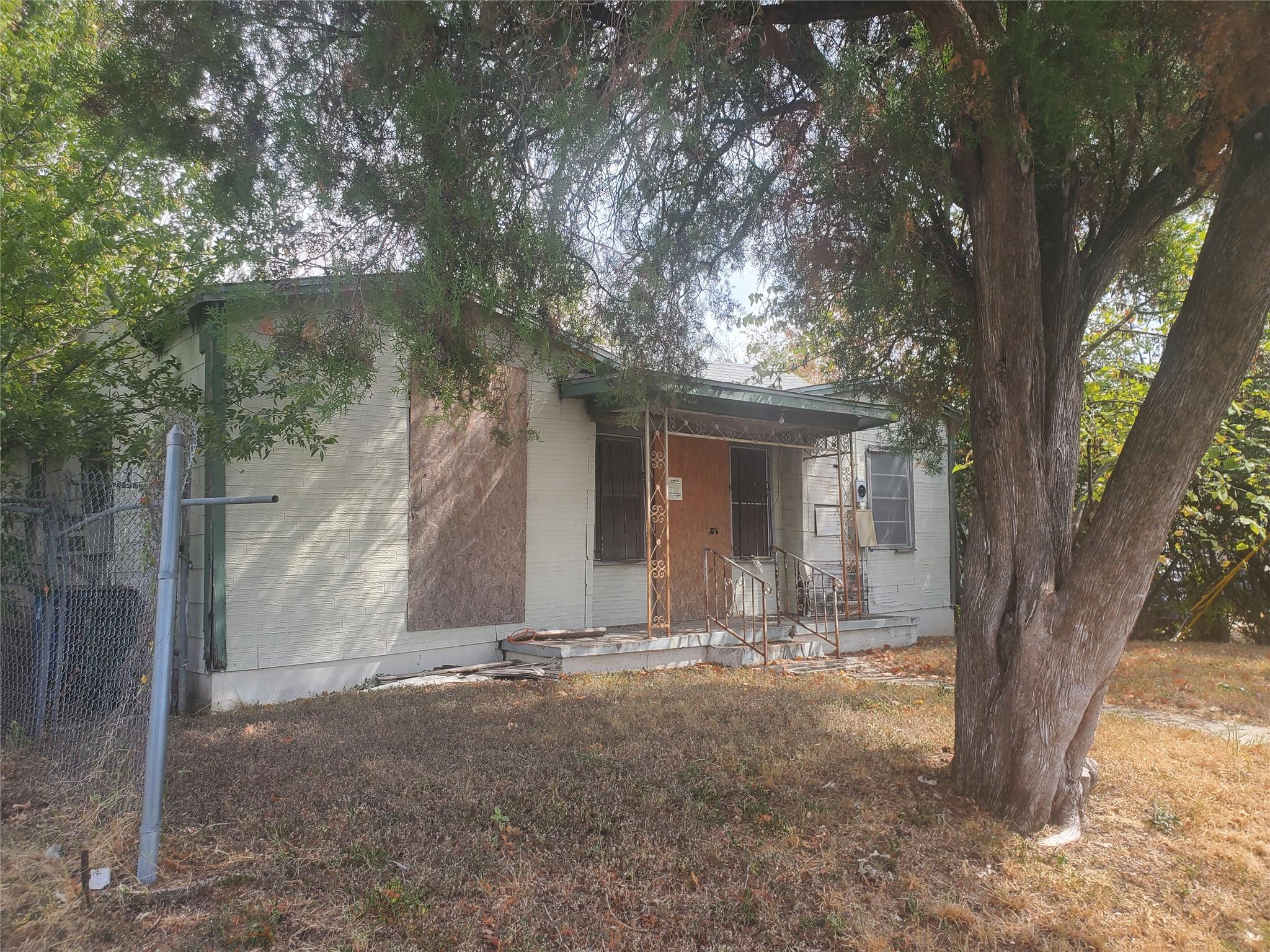1805 Mckinley Avenue Austin TX 78702