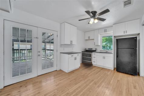 206 Sherwood Street San Marcos TX 78666