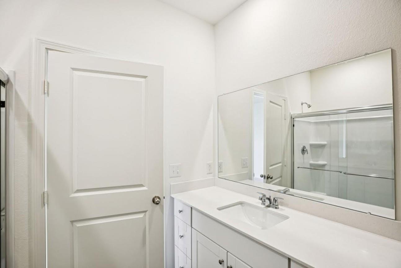 12804 Kentucky Warbler Drive Buda TX 78610