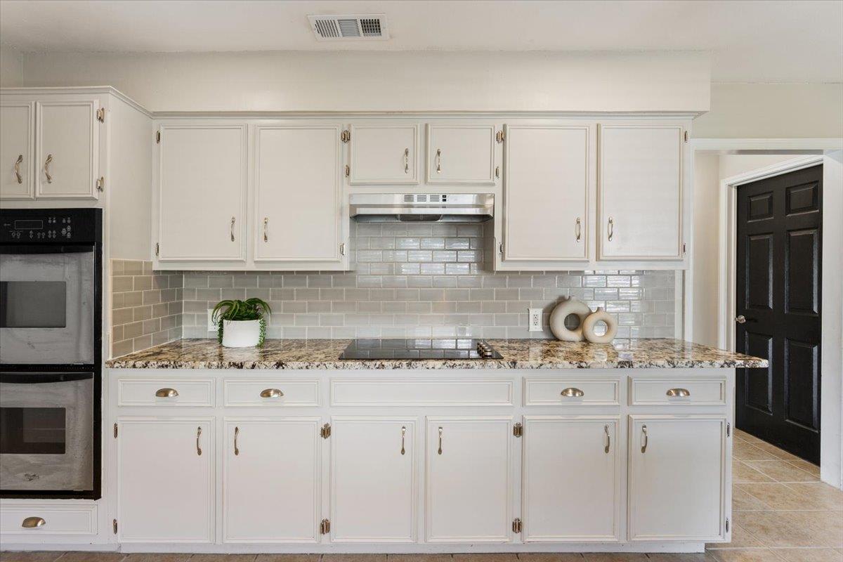 1203 Saint Williams Avenue Round Rock TX 78681