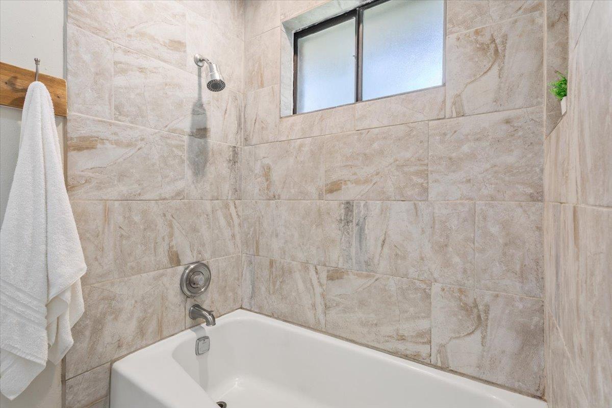 1203 Saint Williams Avenue Round Rock TX 78681