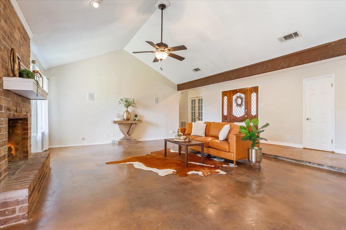 1203 Saint Williams Avenue Round Rock TX 78681