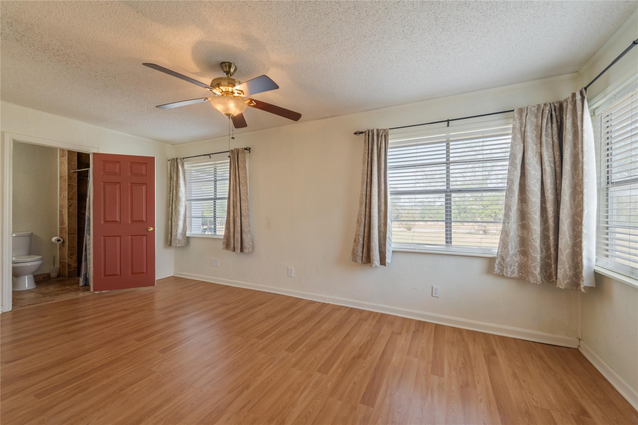 4948 Travis Oaks Drive Marble Falls TX 78654