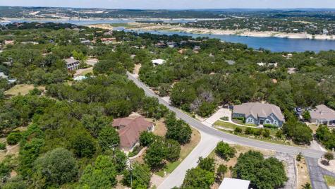 501 Flamingo Boulevard Lakeway TX 78734