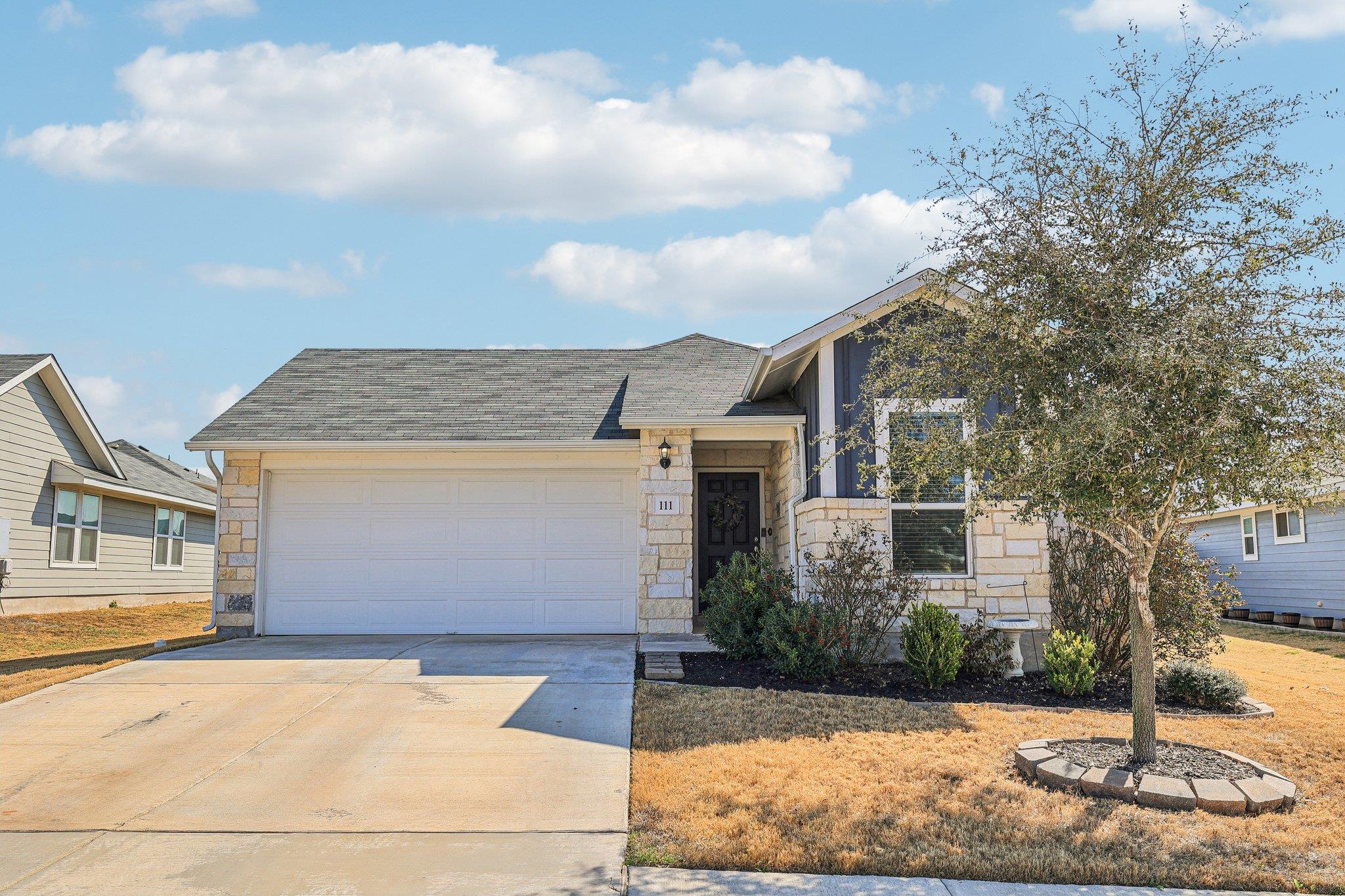 111 Insider Loop Elgin TX 78621