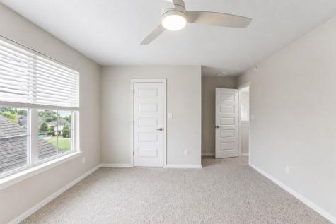 305 Painted Creek Way Kyle TX 78640