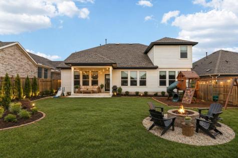 305 Painted Creek Way Kyle TX 78640
