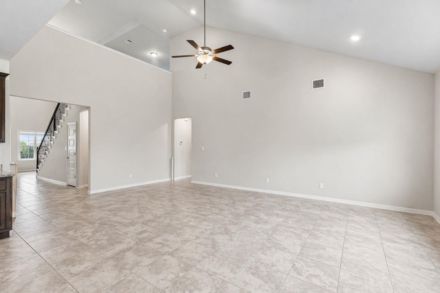 305 Painted Creek Way Kyle TX 78640