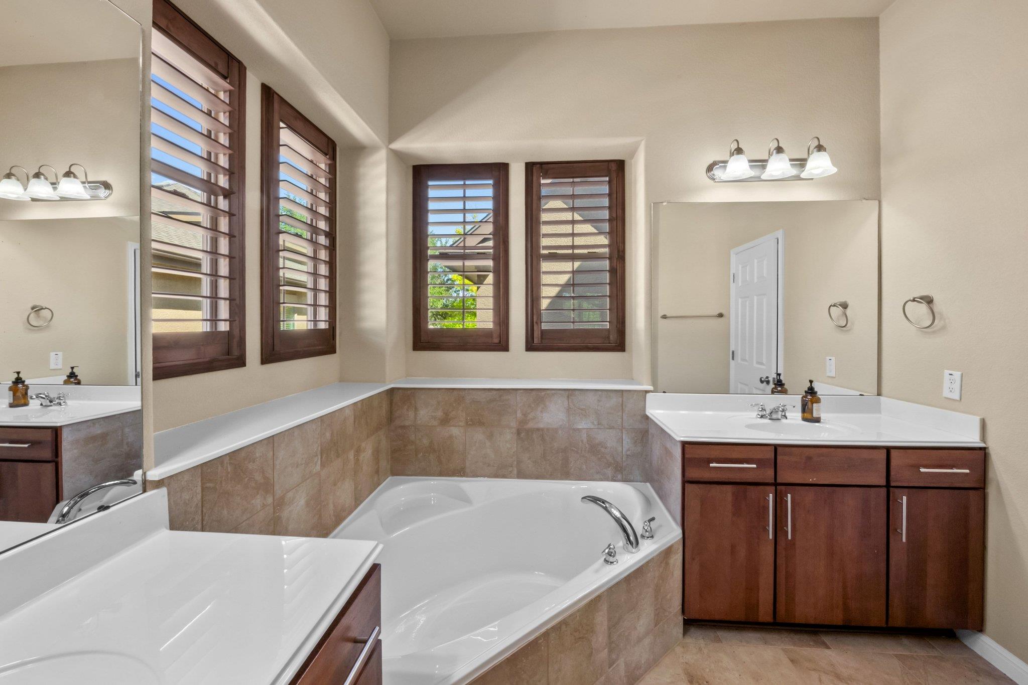 22204 Red Yucca Road Spicewood TX 78669